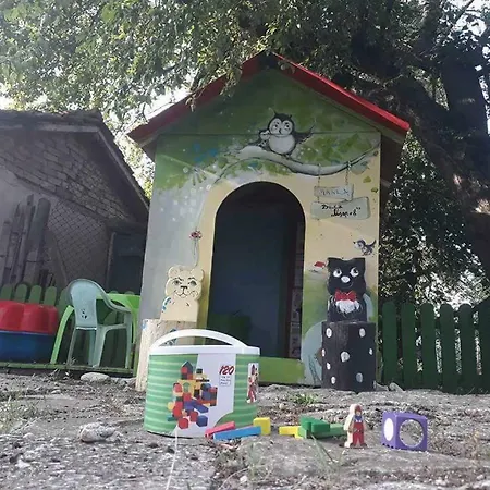 Вила Изгрев Кранево